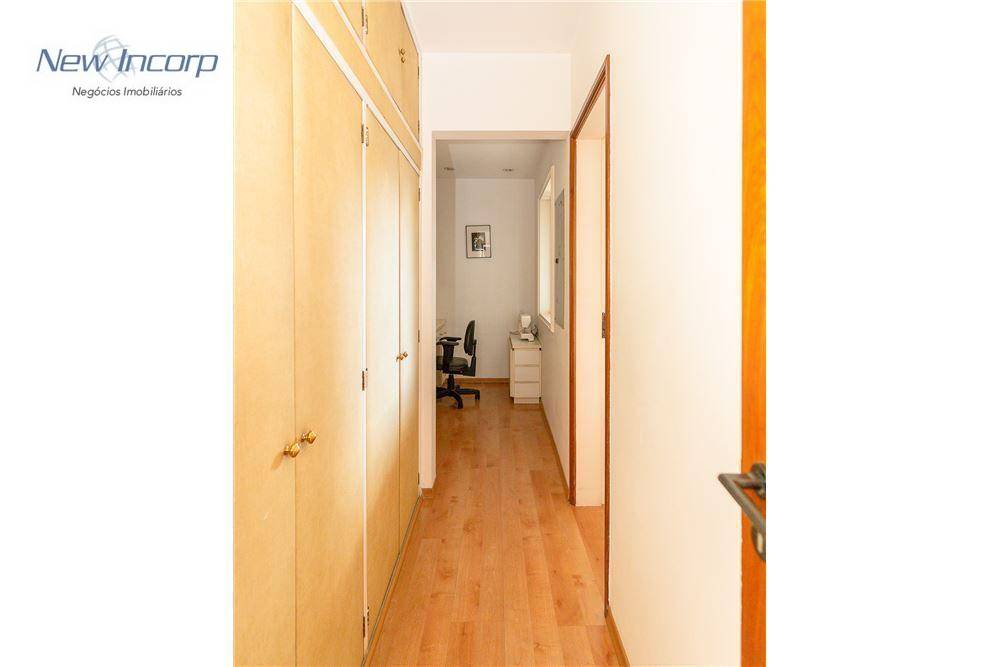 Apartamento à venda com 3 quartos, 128m² - Foto 19