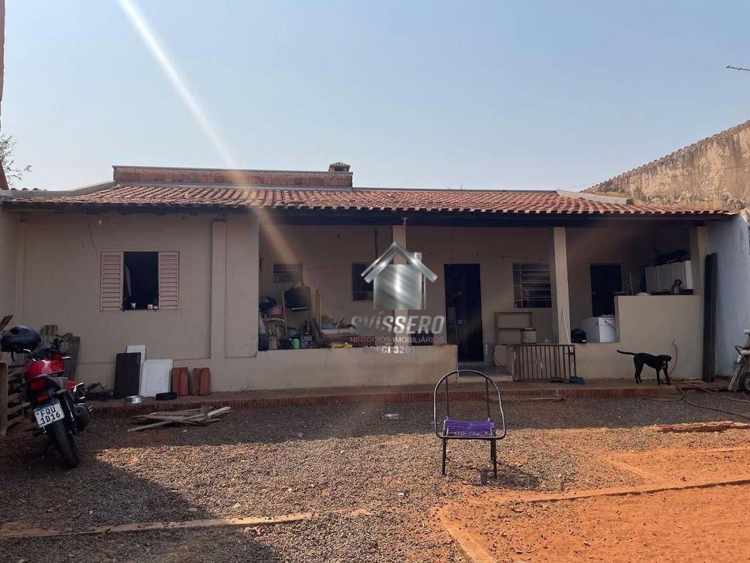 Casa, 1 quarto, 42 m² - Foto 1