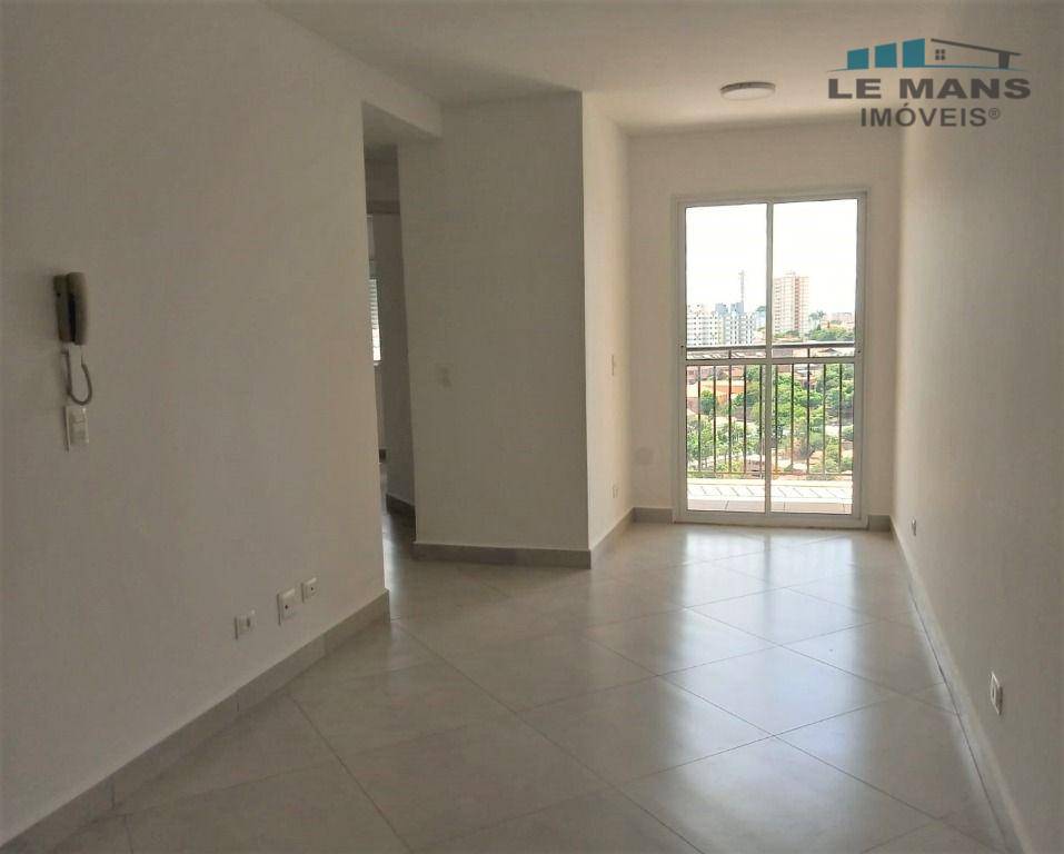 Apartamento à venda com 2 quartos, 62m² - Foto 1