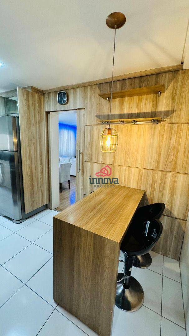 Apartamento à venda com 3 quartos, 114m² - Foto 6