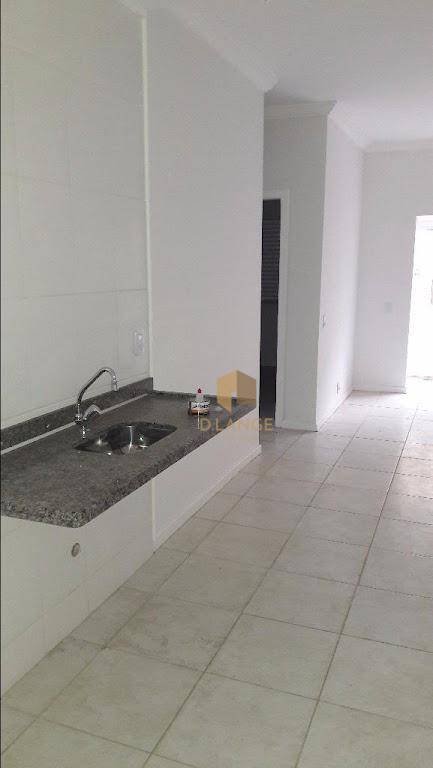 Apartamento à venda com 2 quartos, 60m² - Foto 2