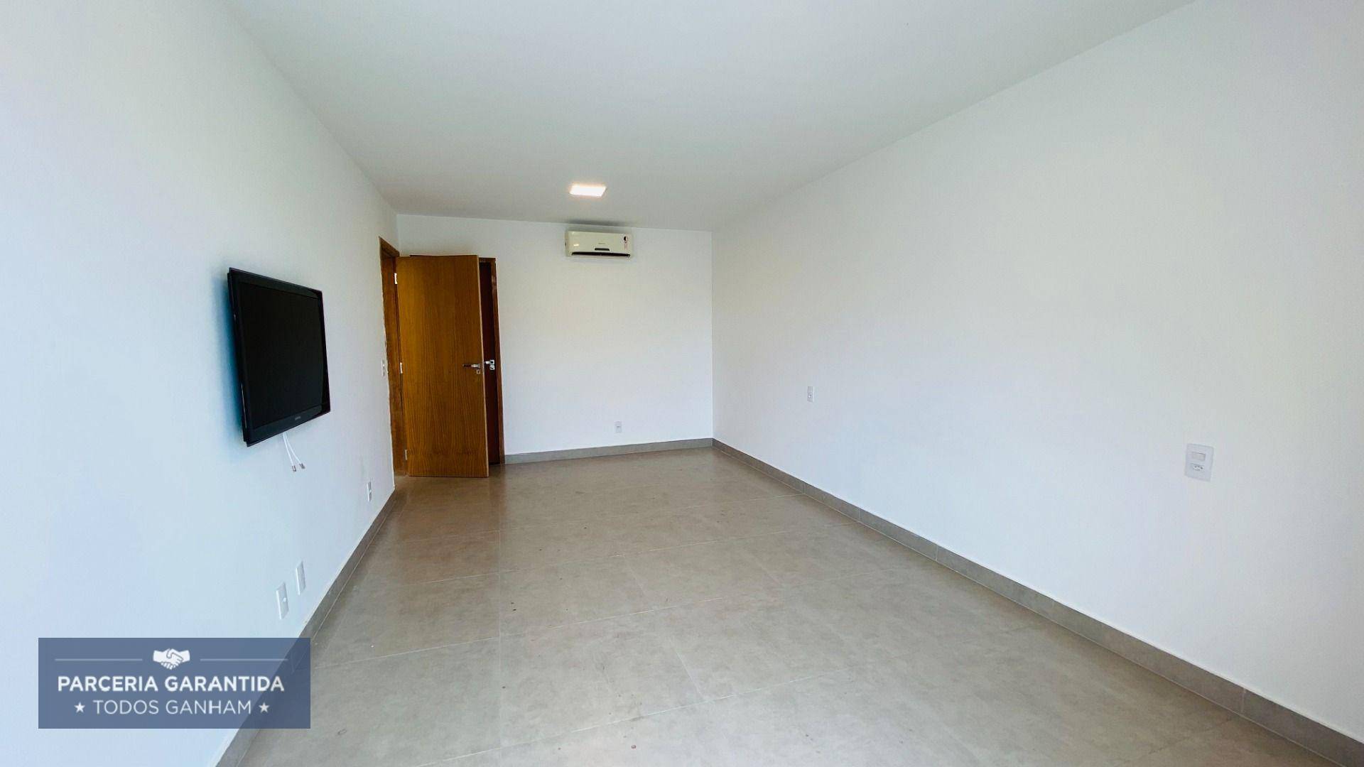 Casa à venda com 3 quartos, 230m² - Foto 10