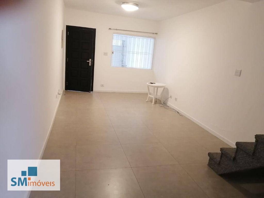 Sobrado à venda com 3 quartos, 120m² - Foto 2