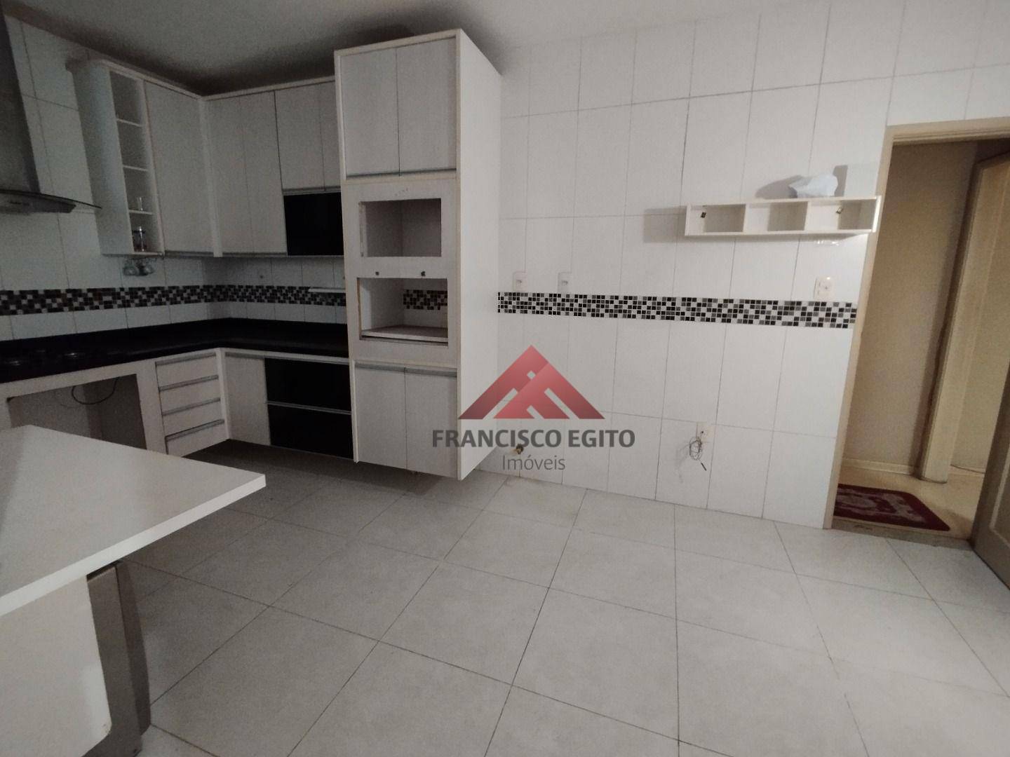 Apartamento à venda com 3 quartos, 130m² - Foto 20