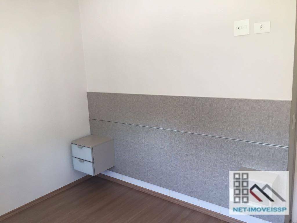 Apartamento à venda com 2 quartos, 62m² - Foto 9