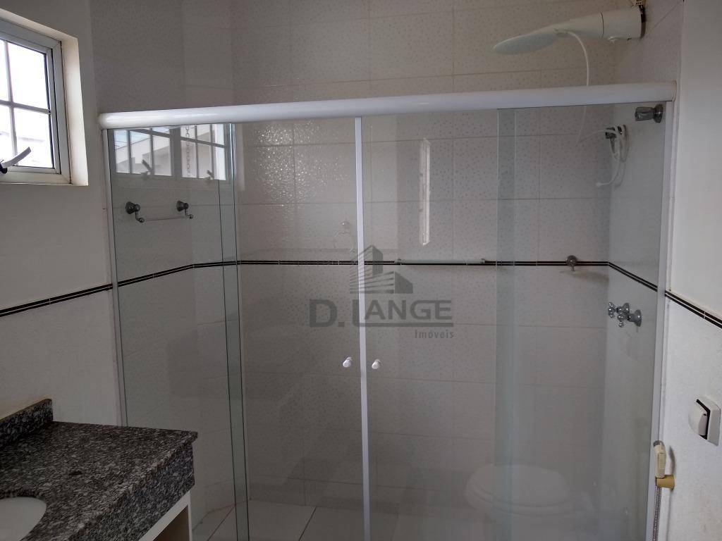 Casa para alugar com 3 quartos, 120m² - Foto 33