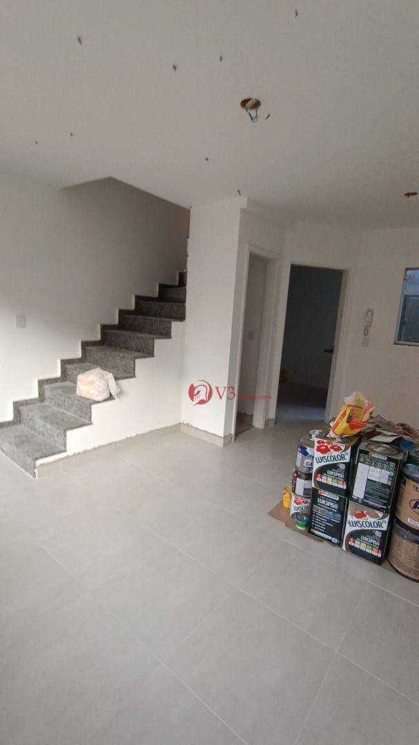 Sobrado à venda com 2 quartos, 60m² - Foto 41