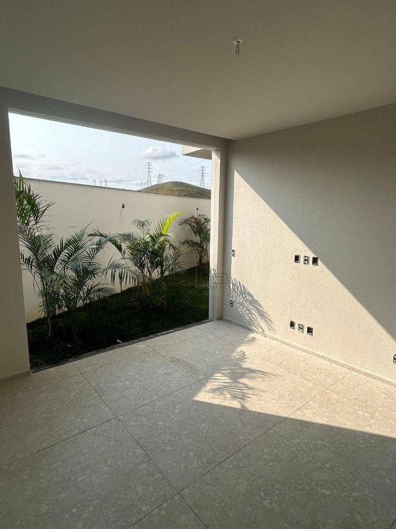 Casa à venda com 3 quartos, 225m² - Foto 23