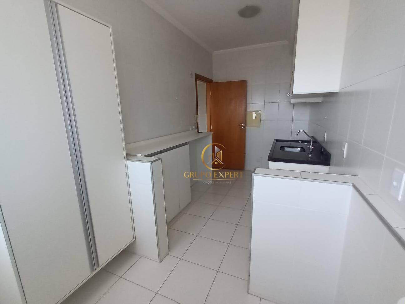 Apartamento à venda com 2 quartos, 81m² - Foto 16