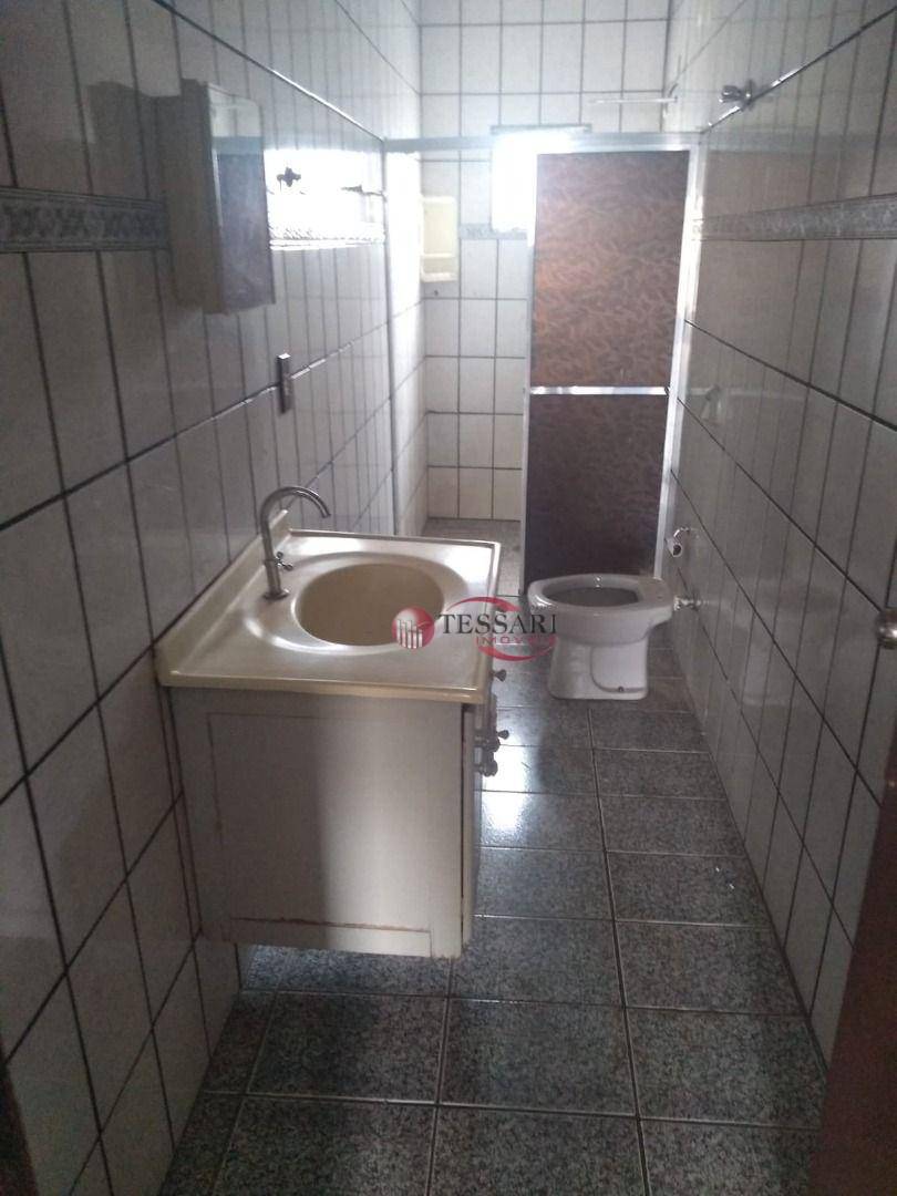 Apartamento para alugar com 2 quartos, 70m² - Foto 6