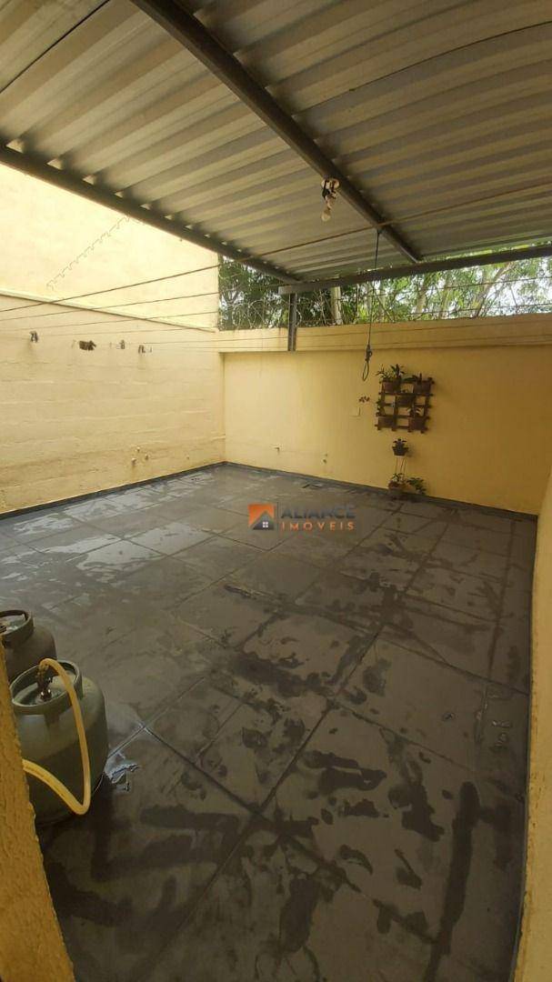 Sobrado à venda com 2 quartos, 100m² - Foto 11