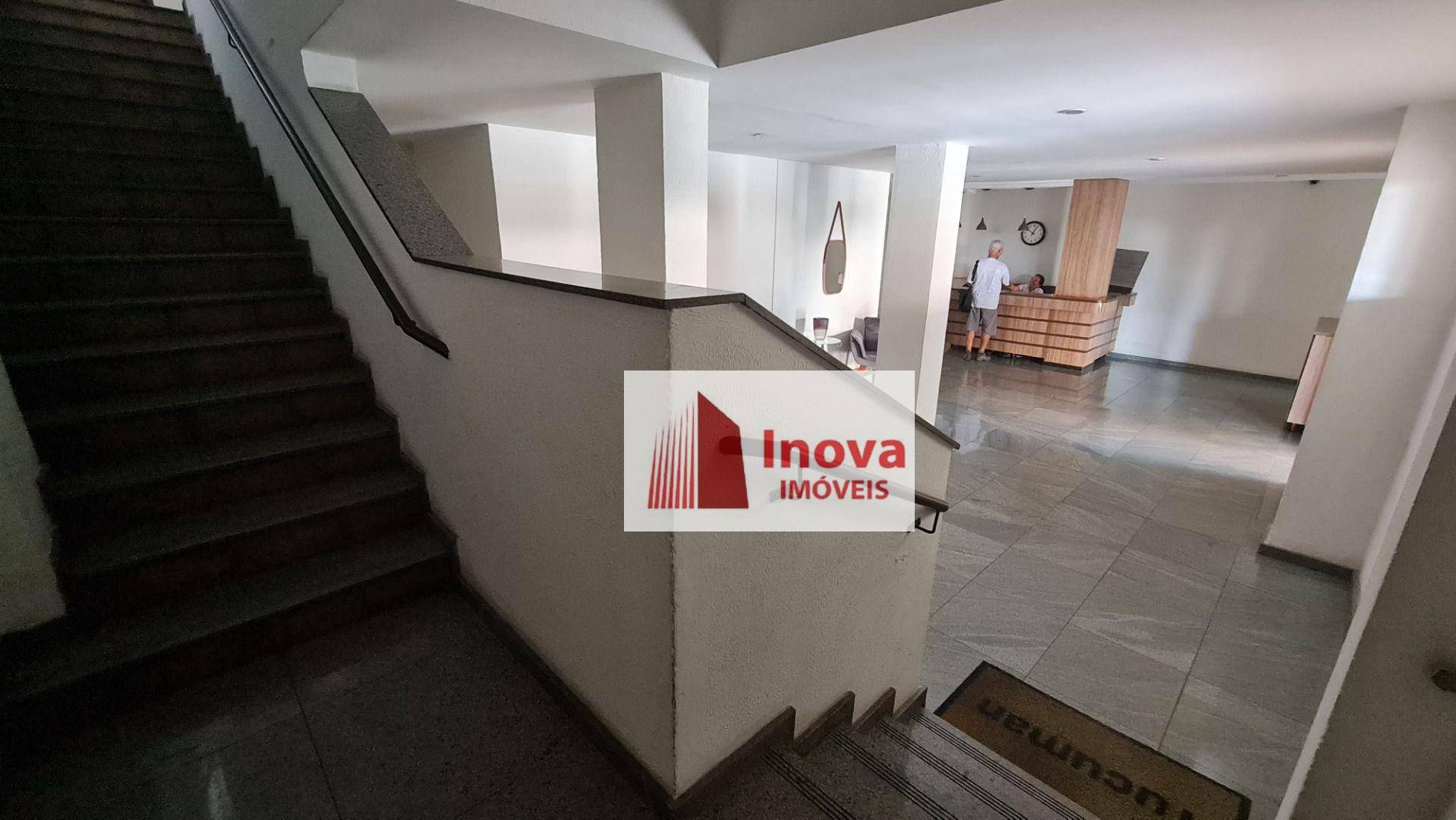 Apartamento à venda com 3 quartos, 105m² - Foto 3