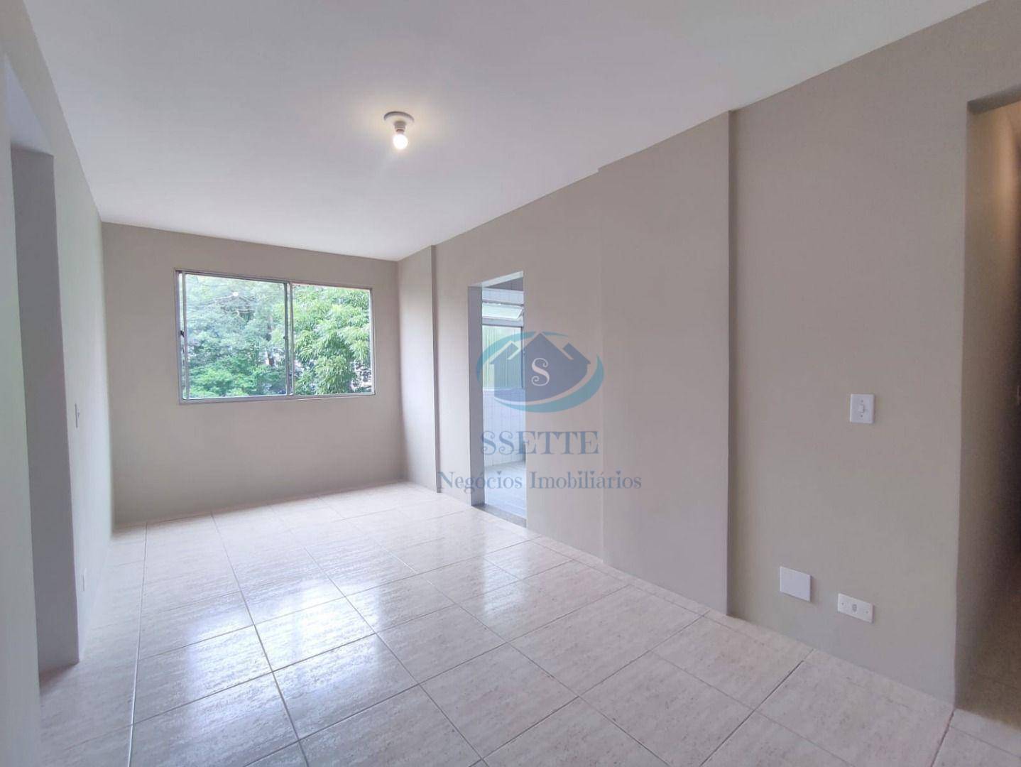 Apartamento para alugar com 2 quartos, 55m² - Foto 1