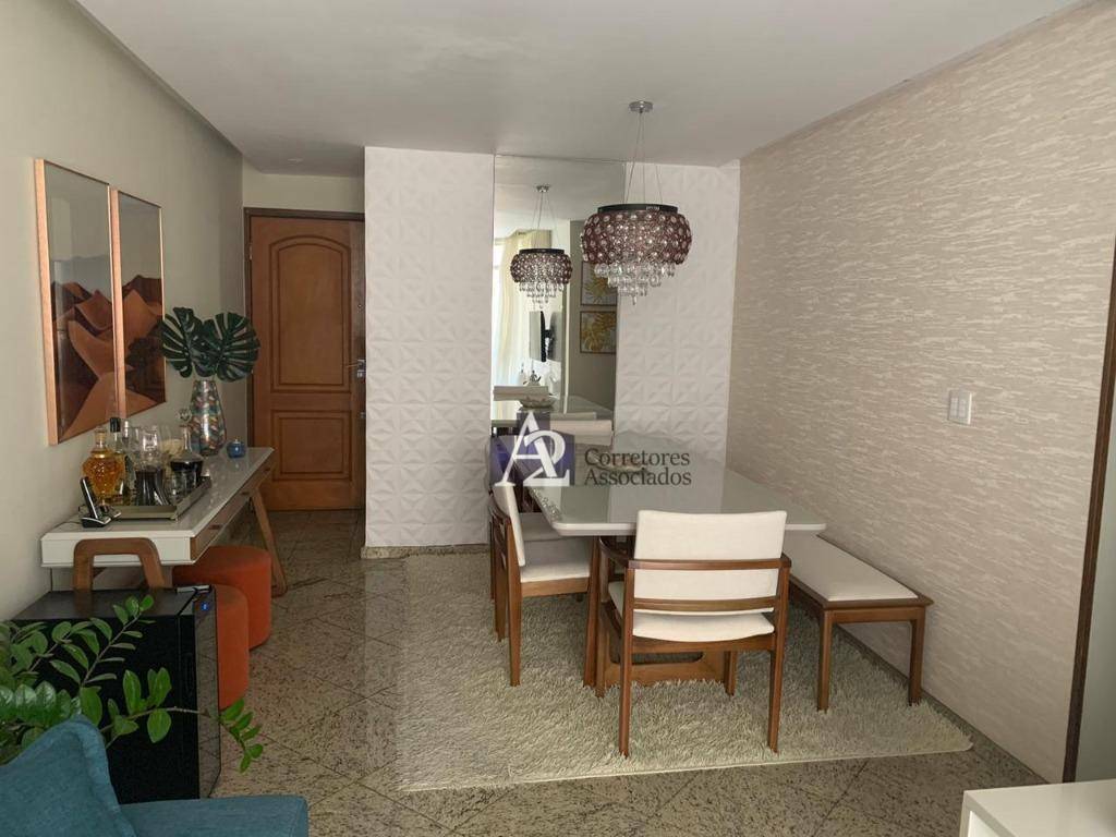 Apartamento à venda com 2 quartos, 72m² - Foto 1