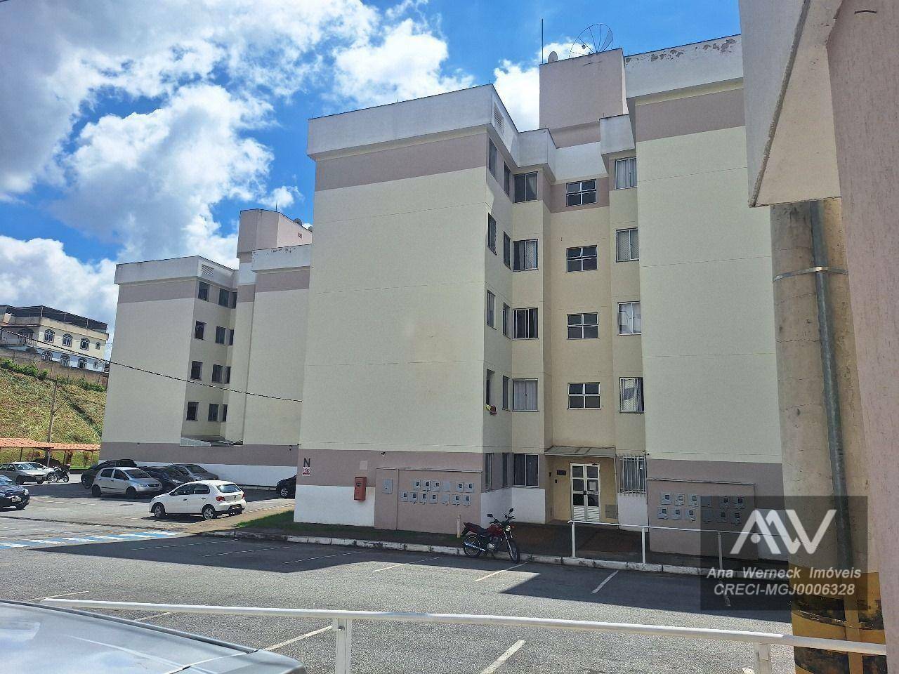 Apartamento à venda com 2 quartos, 62m² - Foto 3