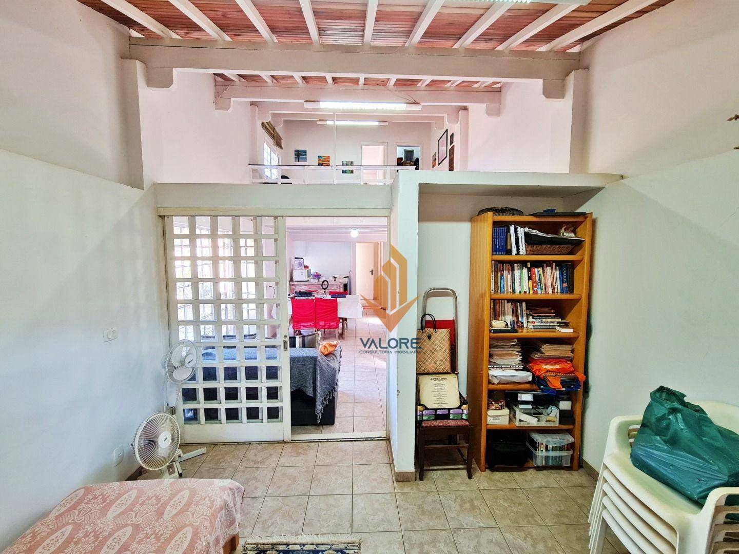 Casa à venda com 7 quartos, 397m² - Foto 7