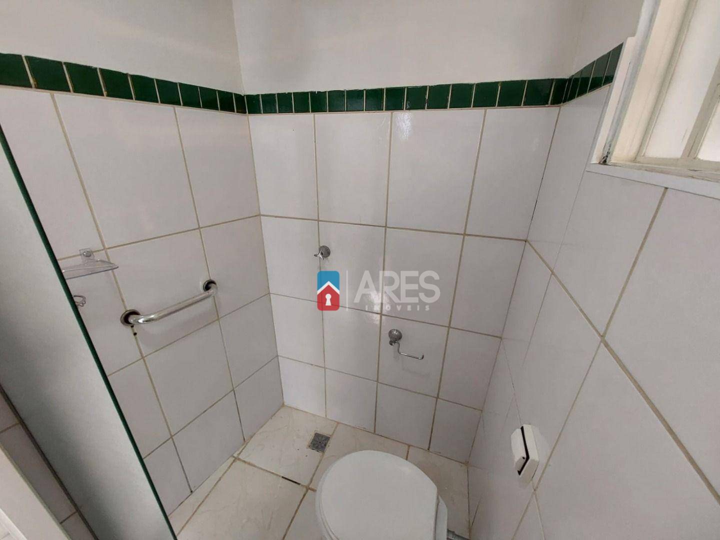 Casa à venda com 3 quartos, 190m² - Foto 12