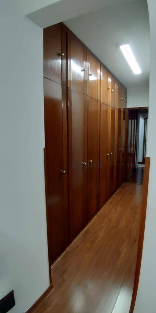 Apartamento à venda com 3 quartos, 155m² - Foto 11