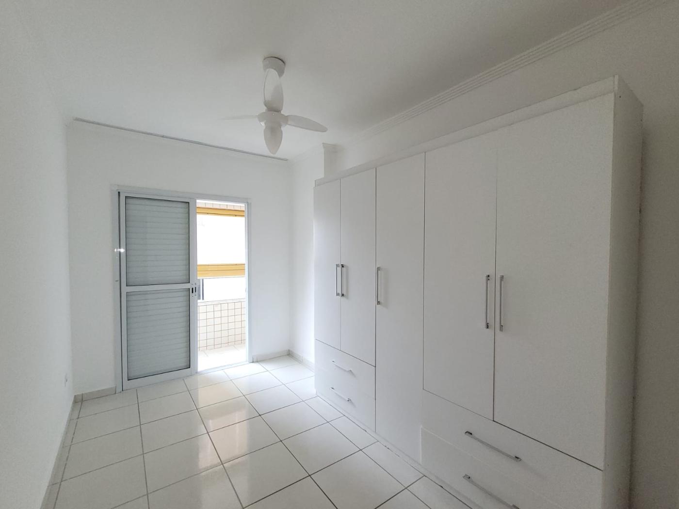 Apartamento à venda com 2 quartos, 76m² - Foto 14