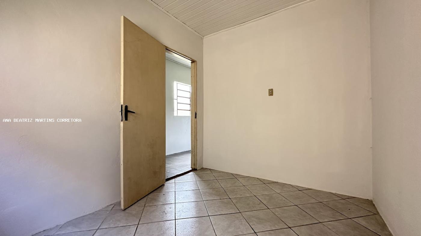 Casa à venda com 3 quartos, 92m² - Foto 15