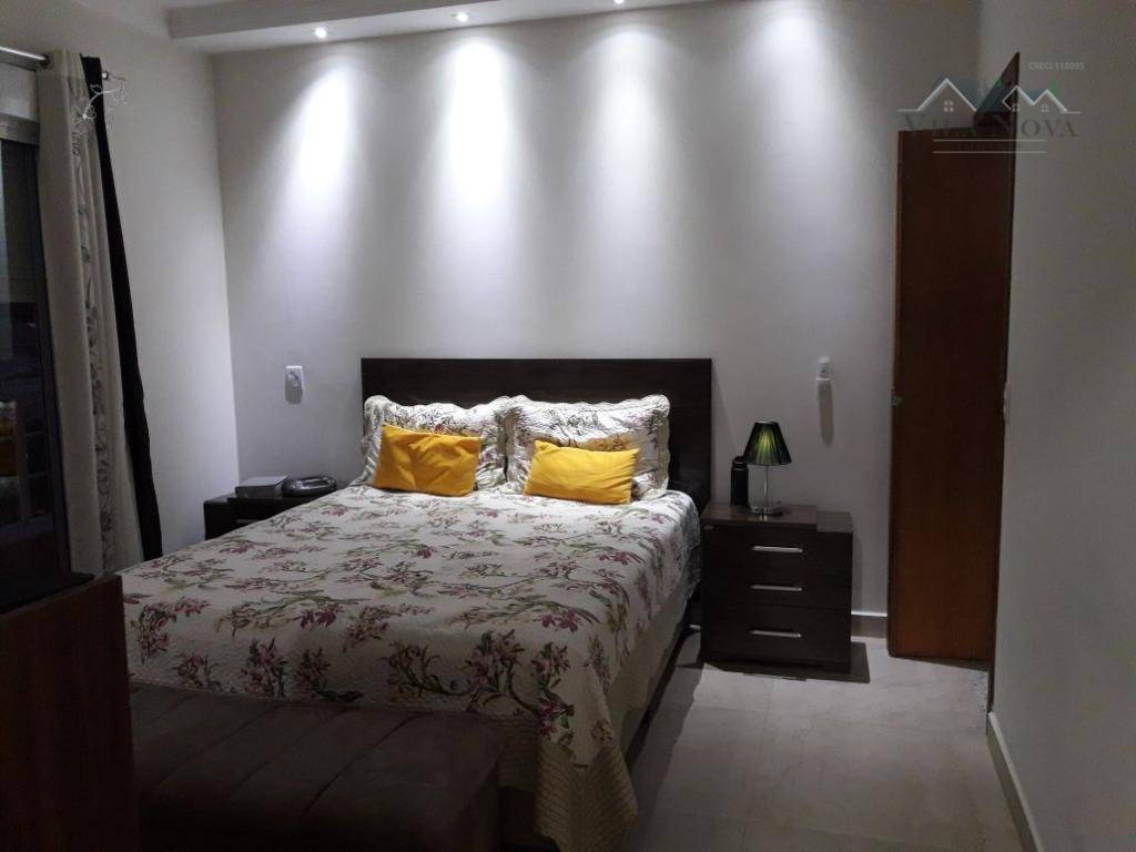 Casa de Condomínio à venda com 3 quartos, 270m² - Foto 22