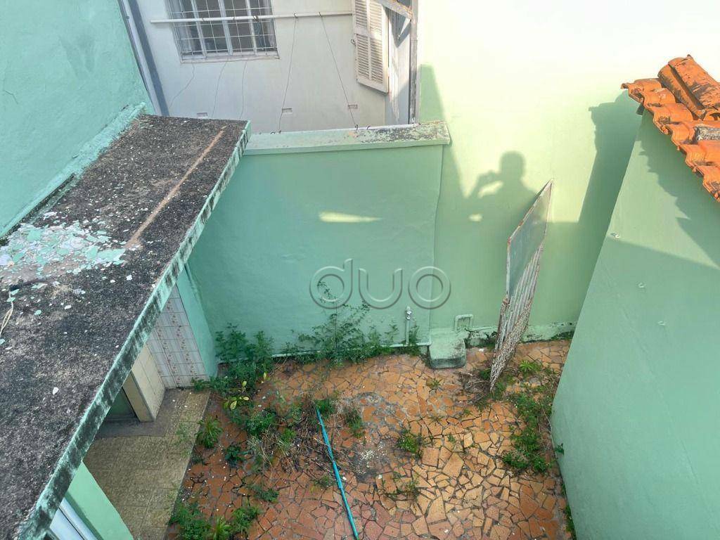 Casa à venda com 2 quartos, 209m² - Foto 31