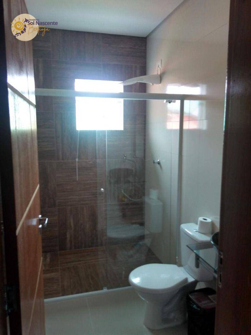Casa para alugar com 2 quartos, 300m² - Foto 6