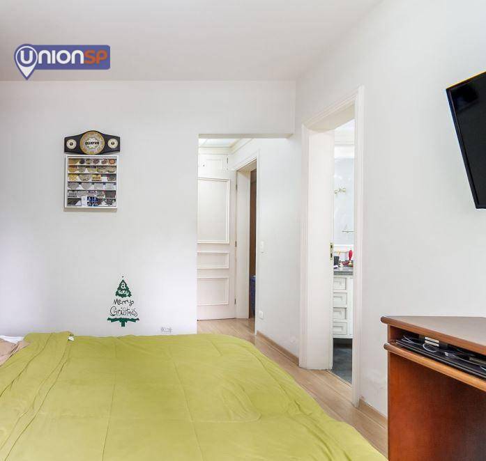 Apartamento à venda com 4 quartos, 190m² - Foto 14