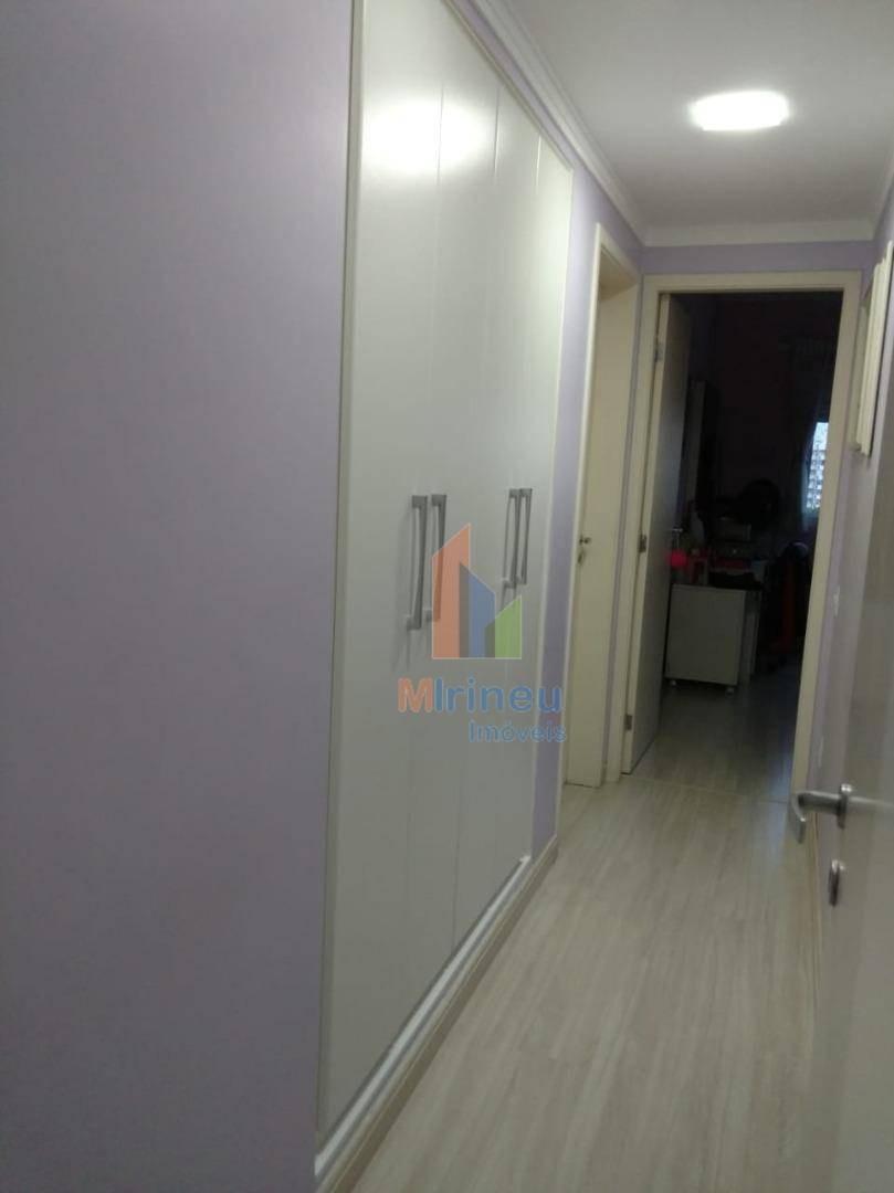 Apartamento à venda com 3 quartos, 134m² - Foto 17