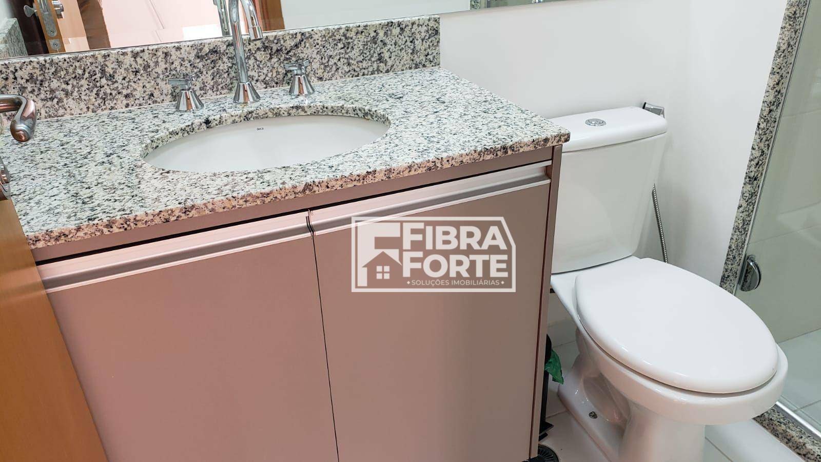 Apartamento para alugar com 2 quartos, 85m² - Foto 13