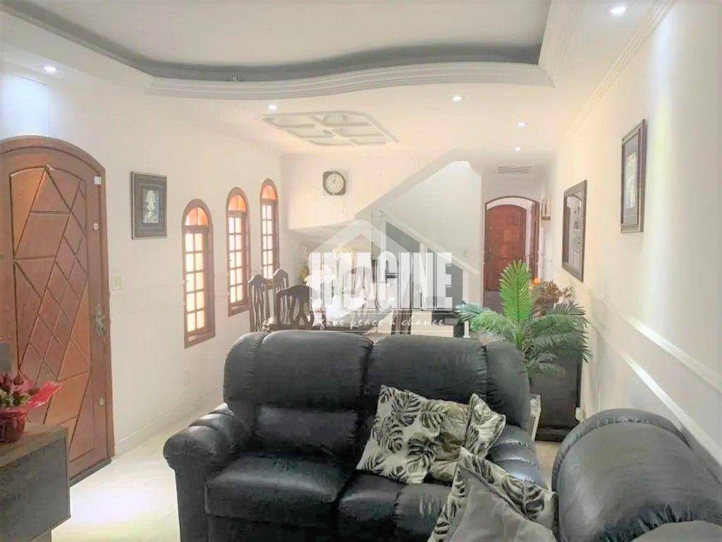 Sobrado à venda com 3 quartos, 240m² - Foto 3