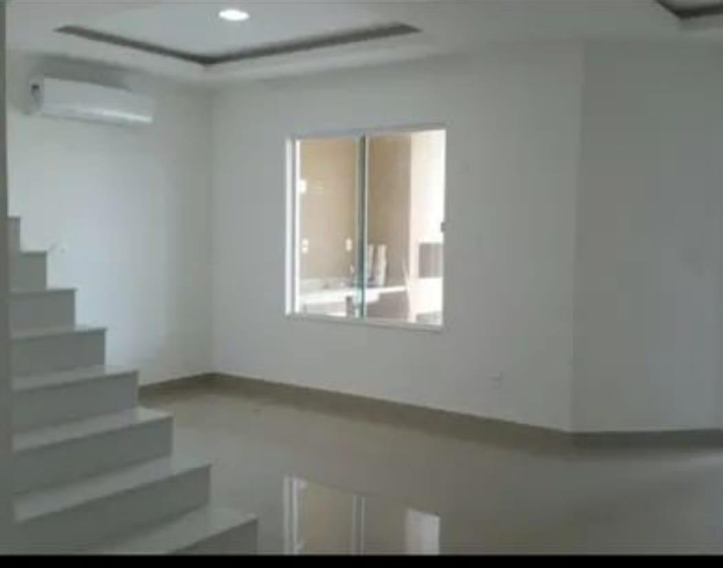 Casa de Condomínio para alugar com 3 quartos, 250m² - Foto 7