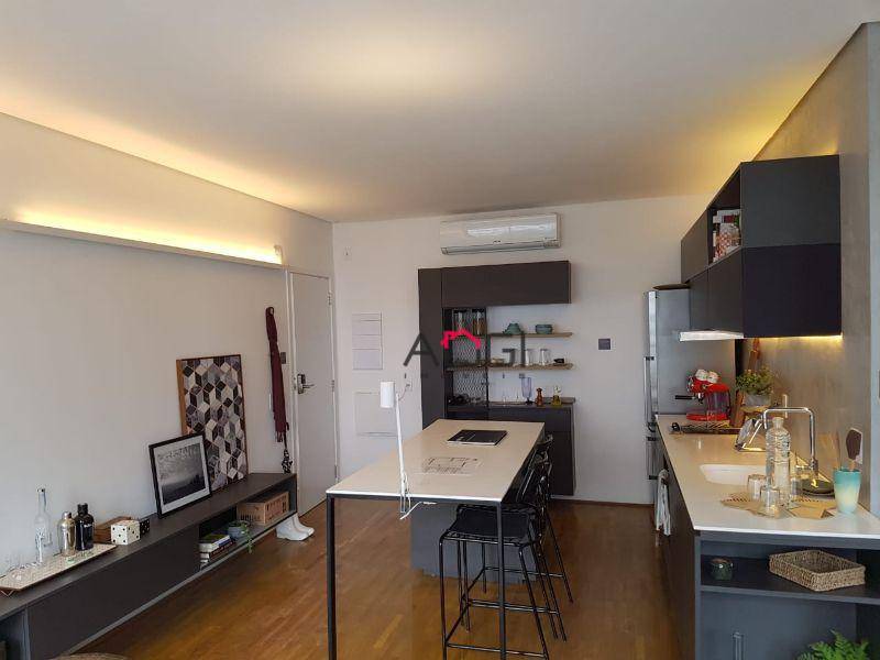 Apartamento à venda com 1 quarto, 40m² - Foto 1