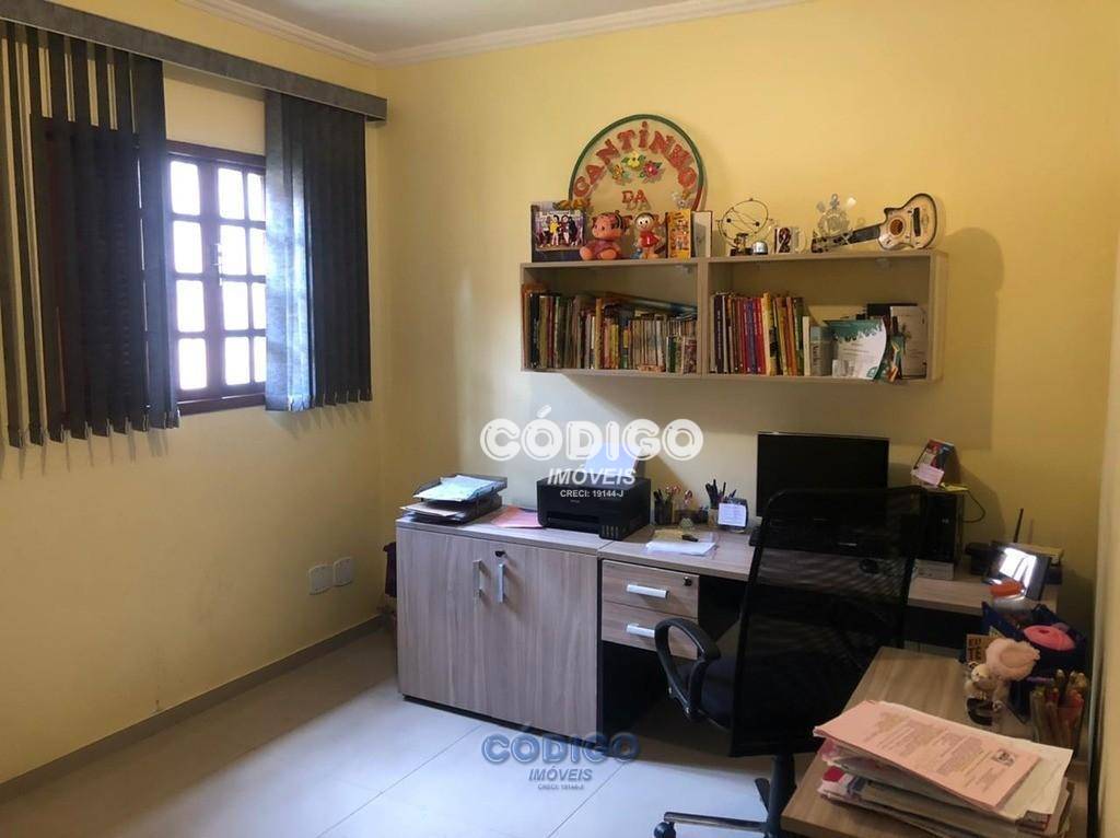 Sobrado à venda com 3 quartos, 125M2 - Foto 11