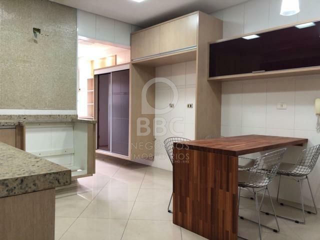 Apartamento à venda com 4 quartos, 180m² - Foto 9