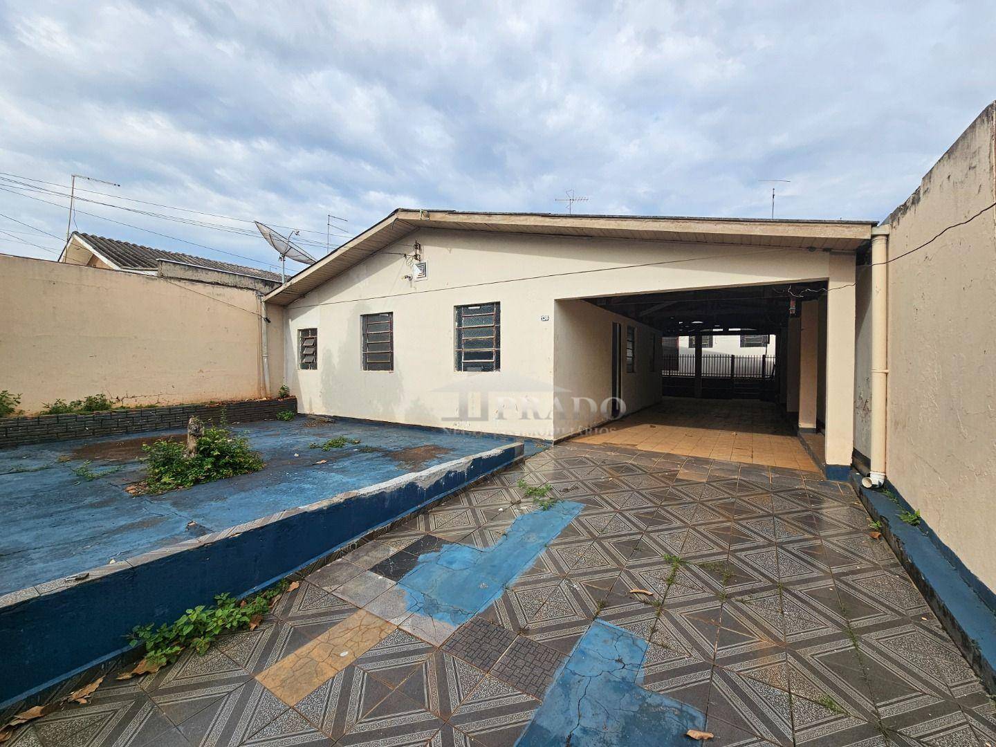 Casa, 6 quartos, 200 m² - Foto 2