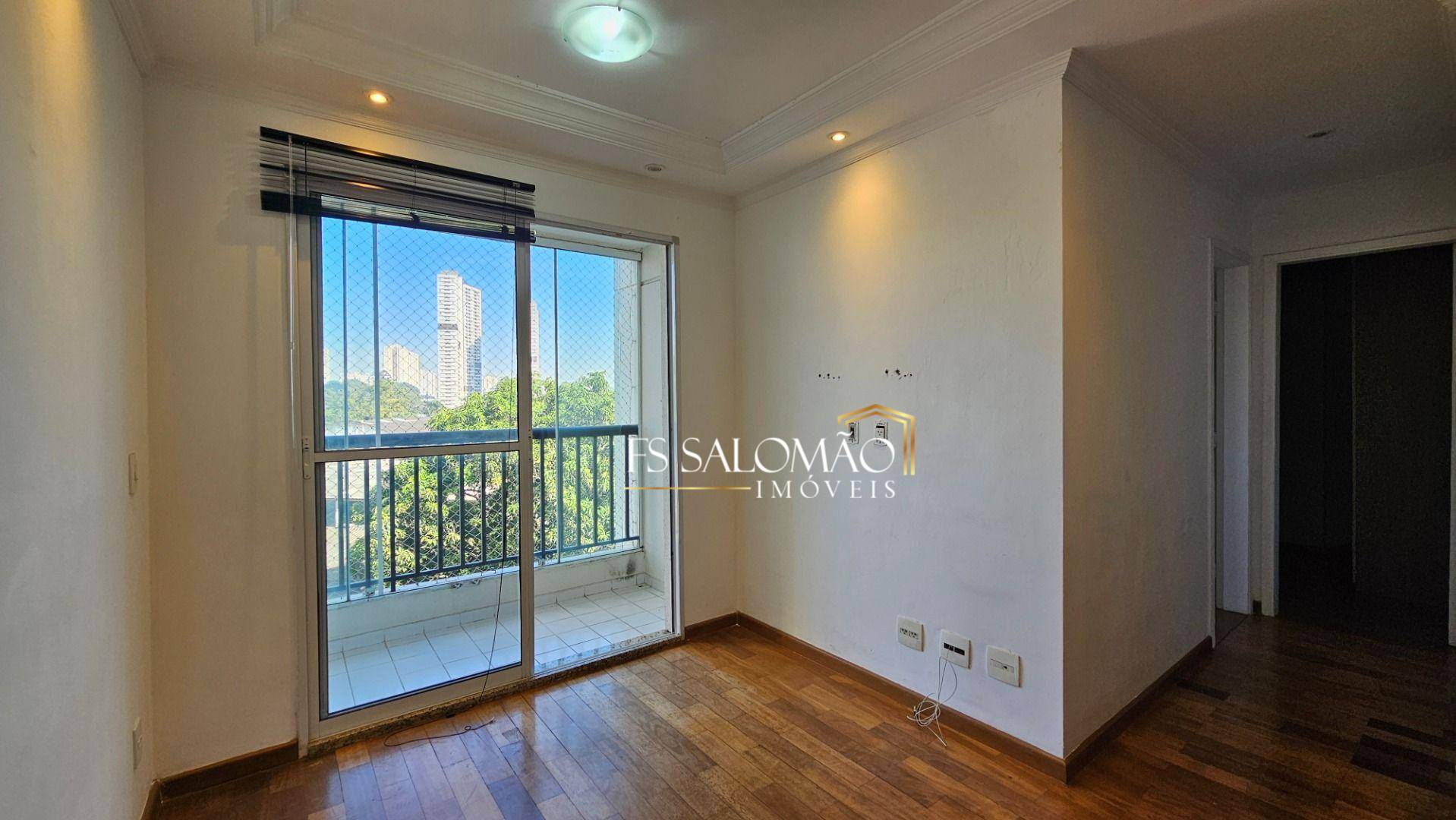 Apartamento para alugar com 2 quartos, 50m² - Foto 13