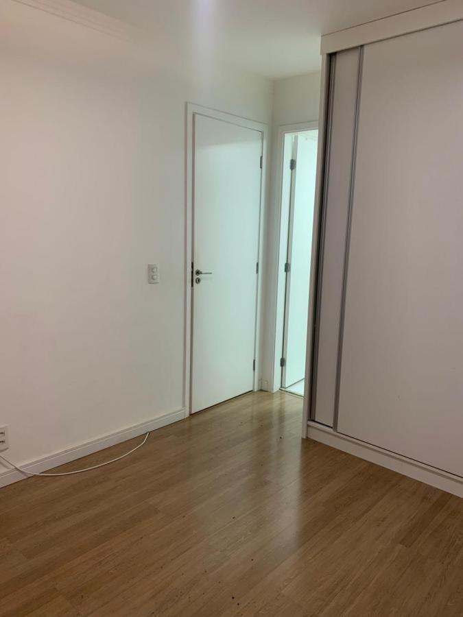 Apartamento à venda com 3 quartos, 76m² - Foto 18