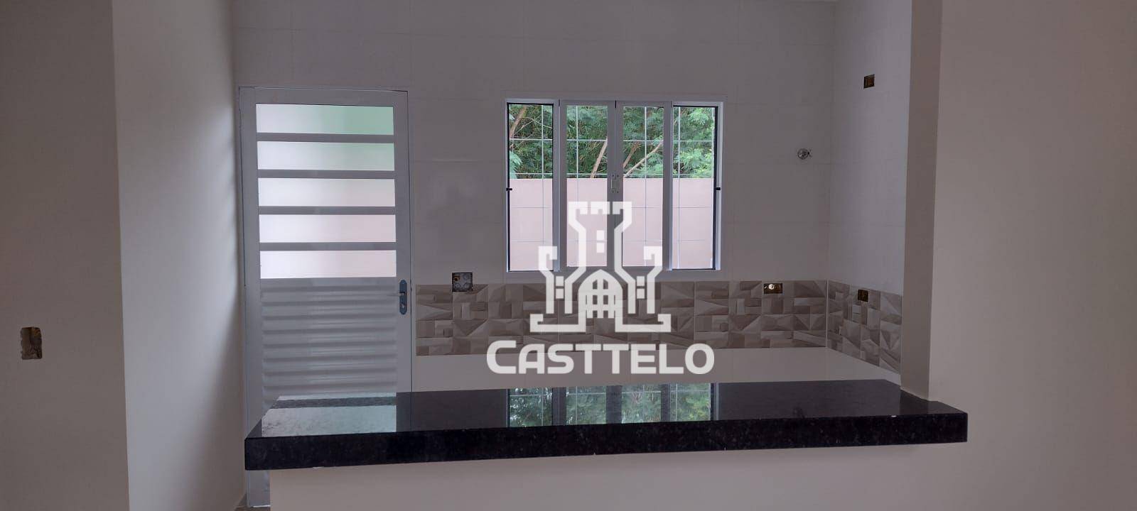 Casa à venda com 2 quartos, 68m² - Foto 7