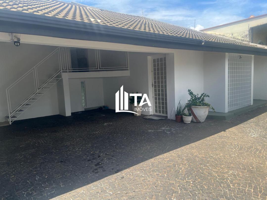Casa à venda com 4 quartos, 288m² - Foto 30