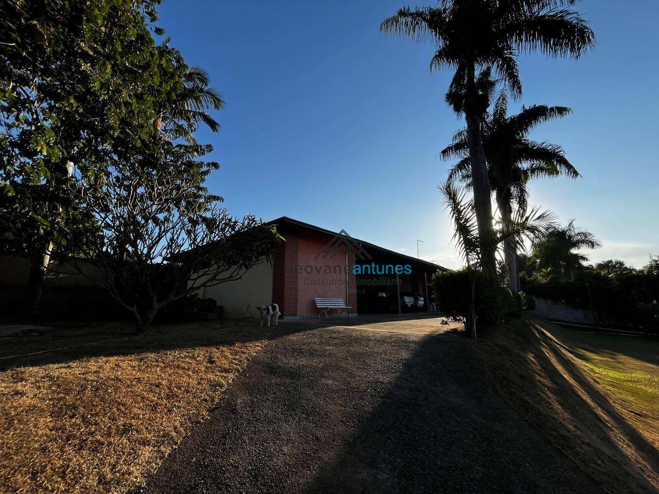 Chácara, 3 quartos, 2025 m² - Foto 4