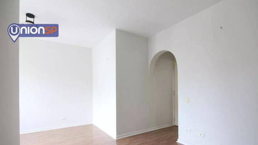 Apartamento à venda com 2 quartos, 65m² - Foto 3