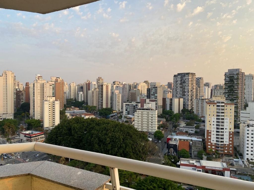 Apartamento para alugar com 1 quarto, 44m² - Foto 8