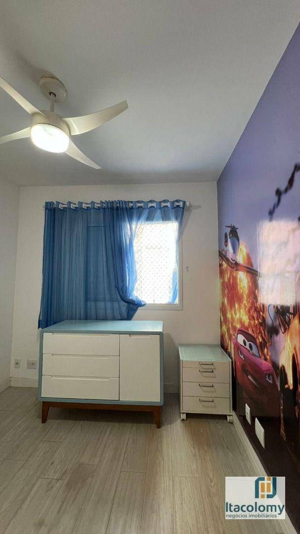 Apartamento para alugar com 3 quartos, 107m² - Foto 13