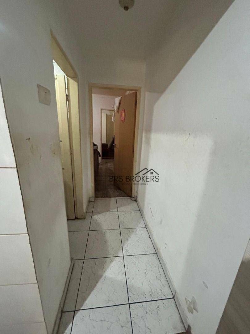 Sobrado à venda com 5 quartos, 200m² - Foto 9