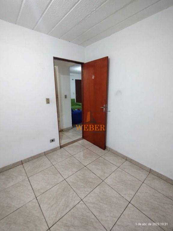 Apartamento à venda com 2 quartos, 47m² - Foto 4