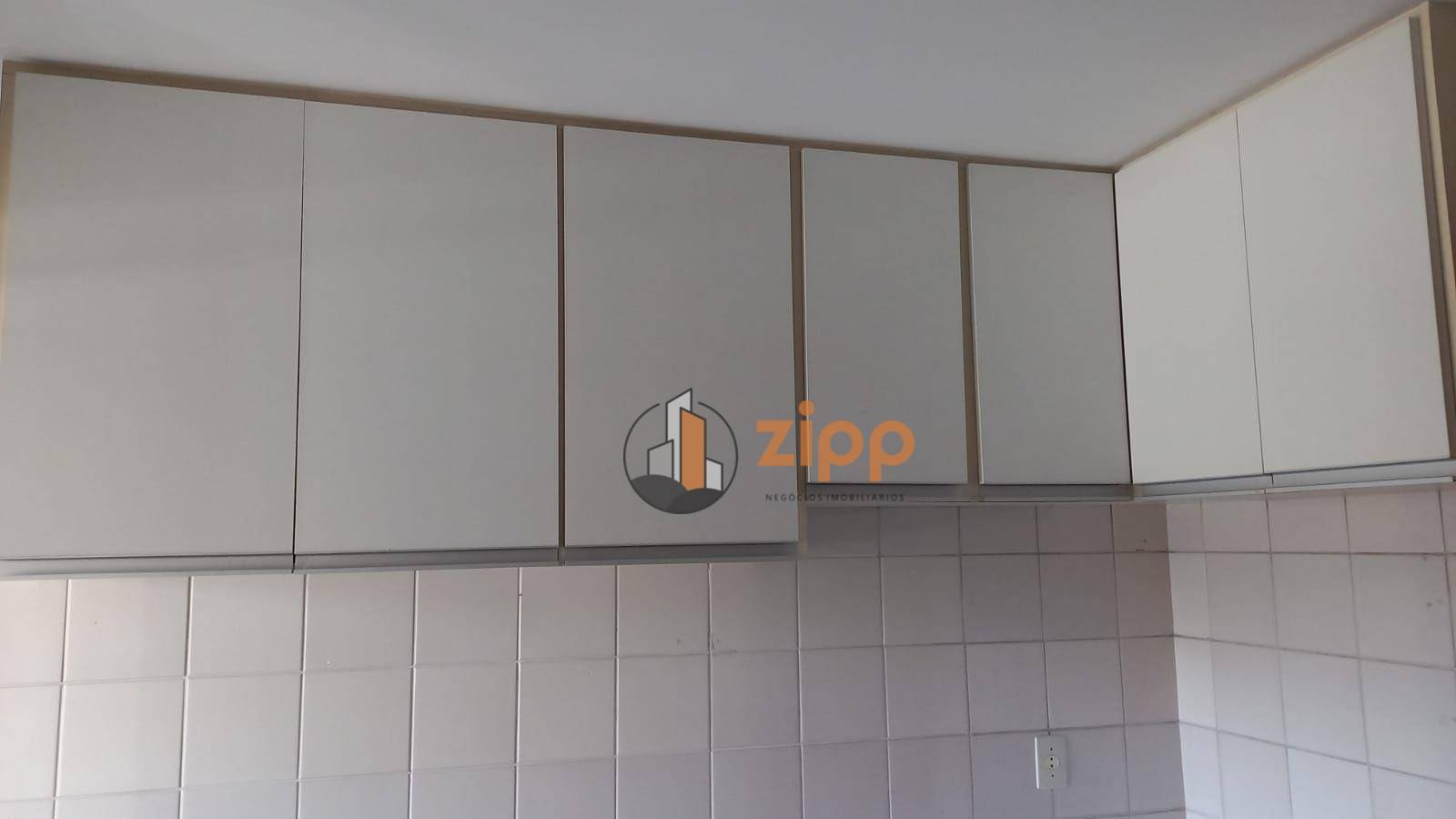 Apartamento à venda com 2 quartos, 70m² - Foto 14