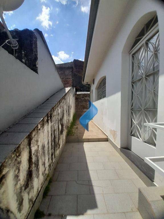 Casa à venda com 3 quartos, 189m² - Foto 8