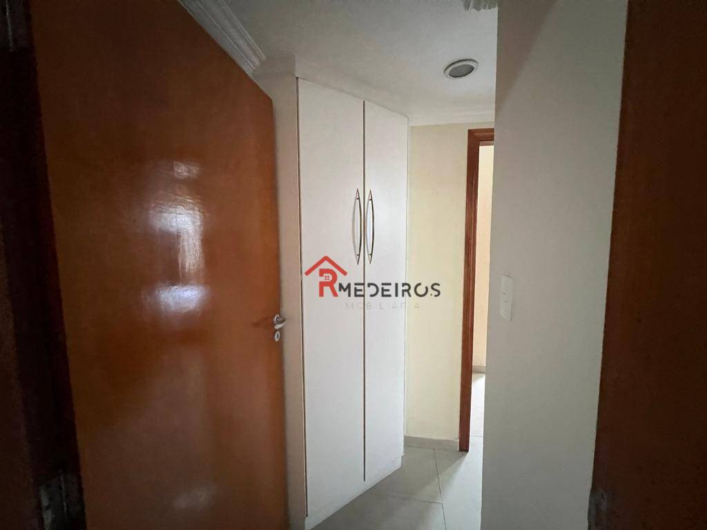 Apartamento à venda com 2 quartos, 77m² - Foto 9