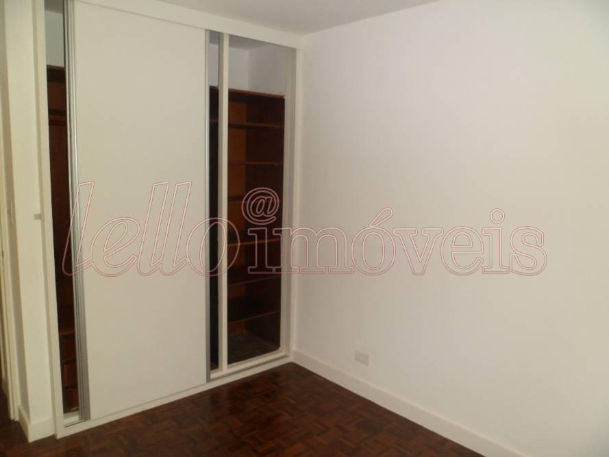 Apartamento para alugar com 3 quartos, 110m² - Foto 10